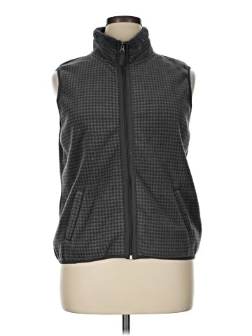Croft & Barrow Sweater Vest (view 1)