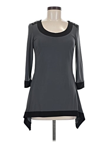 Frank Lyman Design 3/4 Sleeve T-Shirt (view 1)