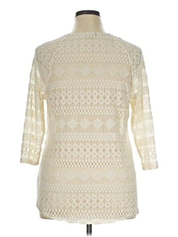 Eyeshadow 3/4 Sleeve Top (view 2)
