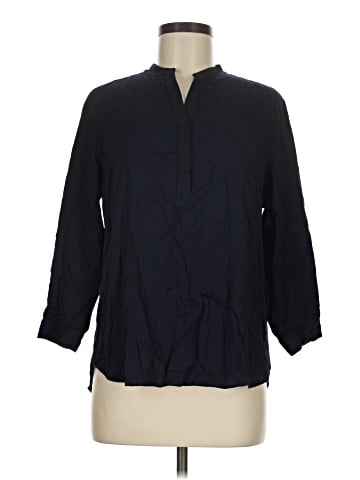Uniqlo 3/4 Sleeve Button-Down Shirt (view 1)