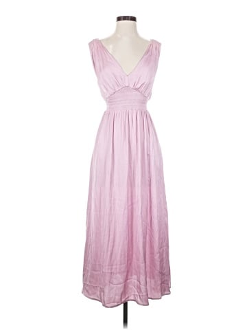 Old Navy Casual Dress (view 1)
