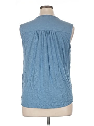 Daniel Rainn Sleeveless T-Shirt (view 2)