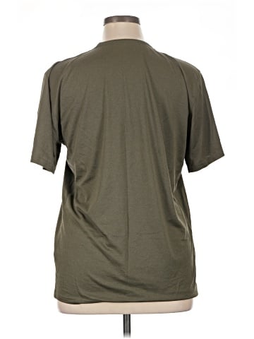 Nike Short Sleeve T-Shirt (view 2)
