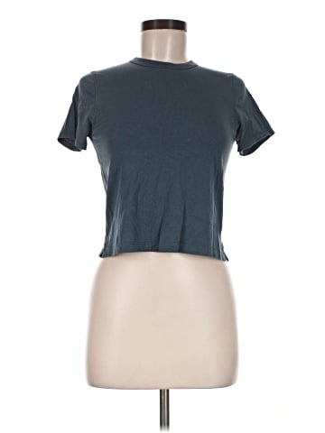 Lululemon Athletica Short Sleeve T-Shirt (view 1)