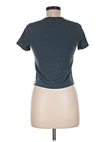 Lululemon Athletica Short Sleeve T-Shirt (view 2)