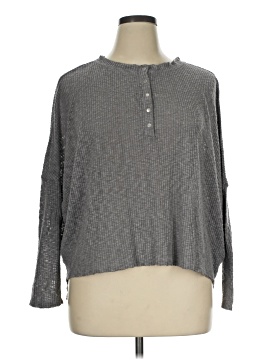 Urban Outfitters Pullover Sweater (view 1)