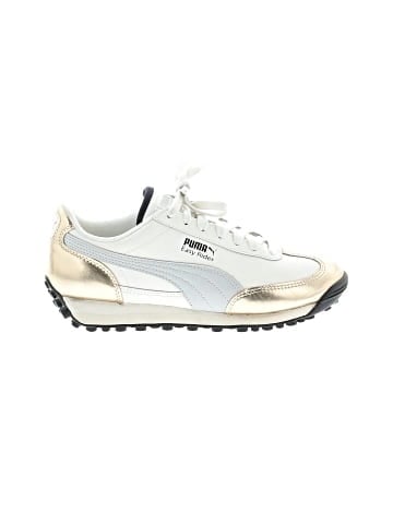 Puma Sneakers (view 1)
