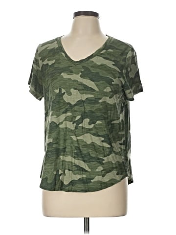 Old Navy Active T-Shirt (view 1)