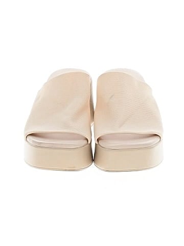 Unbranded Wedges (view 2)