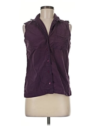 Erika Sleeveless Button-Down Shirt (view 1)