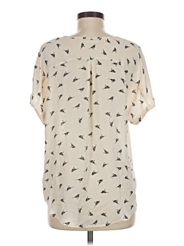 Maurices Short Sleeve T-Shirt (view 2)