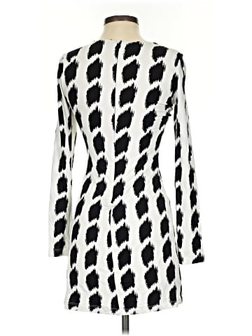 Karen Kane Casual Dress (view 2)