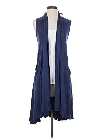 Agnes & Dora Cardigan (view 1)