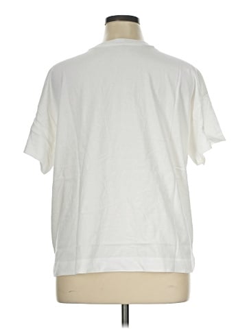 Old Navy Short Sleeve T-Shirt (view 2)
