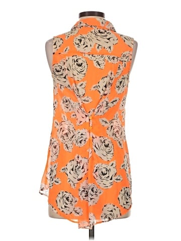 Sans Souci Sleeveless Blouse (view 2)