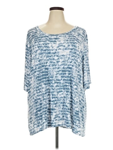 Lularoe 3/4 Sleeve T-Shirt (view 1)