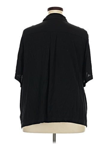 Torrid Short Sleeve Blouse (view 2)