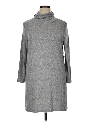 Old Navy Turtleneck Sweater (view 1)