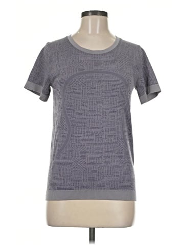 Lululemon Athletica Short Sleeve T-Shirt (view 1)