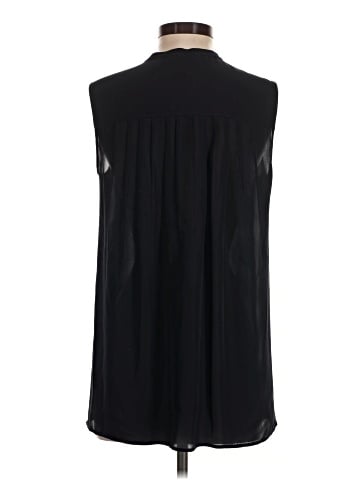 Vince. Sleeveless Silk Top (view 2)