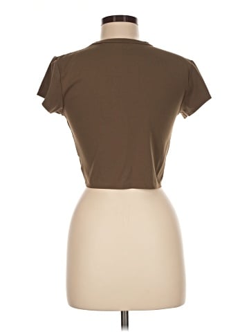 Uniqlo Short Sleeve T-Shirt (view 2)