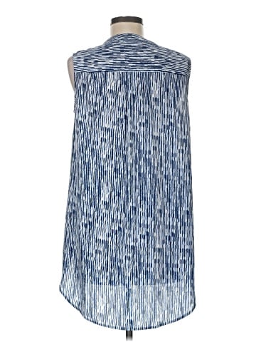 Foxcroft Sleeveless Button-Down Shirt (view 2)
