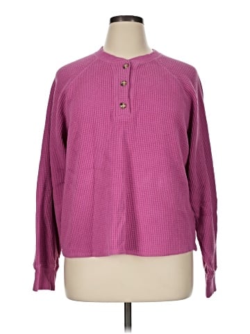 Old Navy Pullover Sweater (view 1)