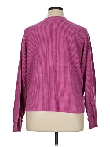 Old Navy Pullover Sweater (view 2)
