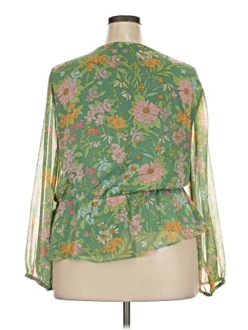 Vince Camuto 3/4 Sleeve Blouse (view 2)