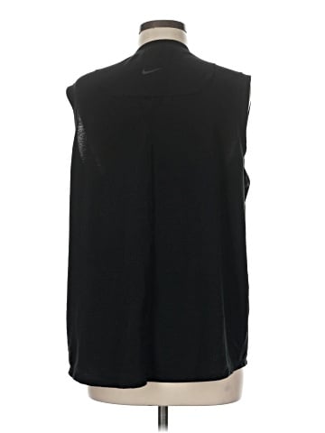 Nike Sleeveless T-Shirt (view 2)