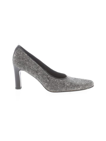 Banana Republic Heels (view 1)