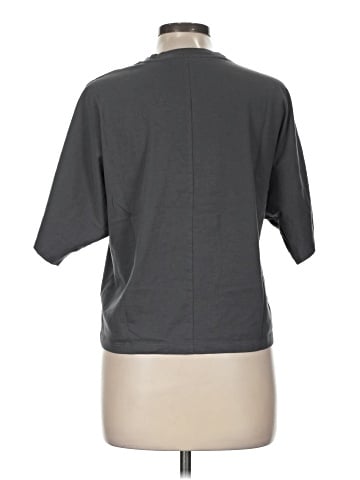 Vince. Short Sleeve T-Shirt (view 2)