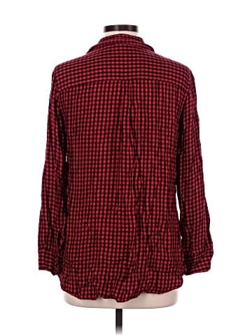 Old Navy Long Sleeve Button-Down Shirt (view 2)