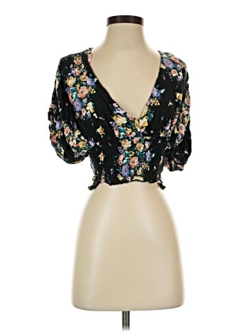O'Neill 3/4 Sleeve Blouse (view 1)