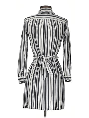 Banana Republic Factory Store Casual Dress (view 2)