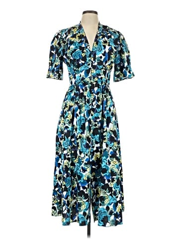 Diane von Furstenberg Casual Dress (view 1)