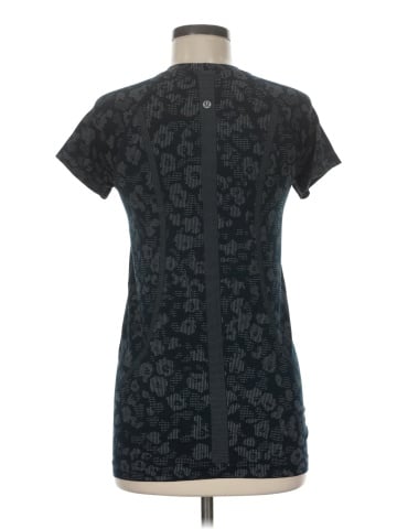 Lululemon Athletica Short Sleeve Top (view 2)
