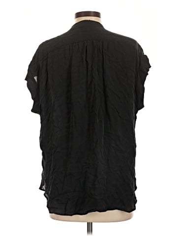 Vince. Short Sleeve Blouse (view 2)