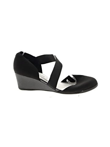Anne Klein Wedges (view 1)