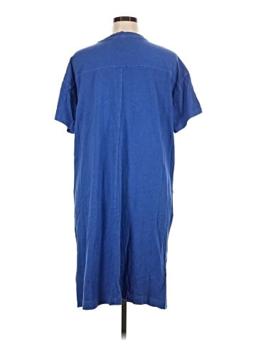 Old Navy Casual Dress (view 2)