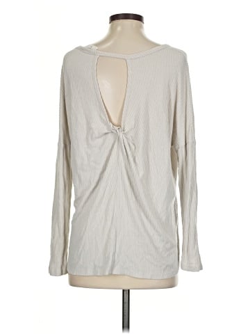 Everly Long Sleeve Turtleneck (view 2)