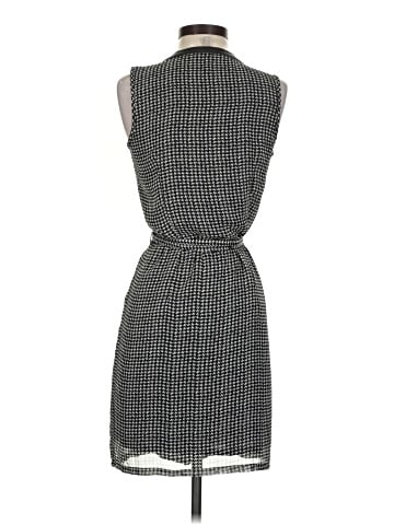 Banana Republic Factory Store Casual Dress (view 2)
