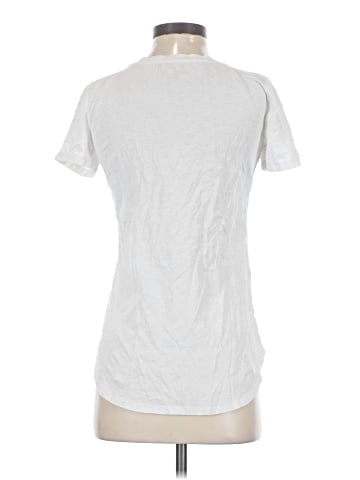 Maurices Short Sleeve T-Shirt (view 2)