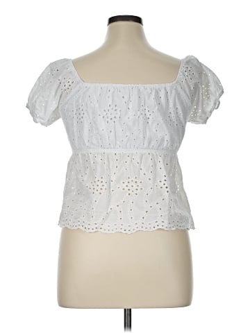 Monteau Short Sleeve Top (view 2)