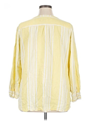 D&Co. 3/4 Sleeve Blouse (view 2)