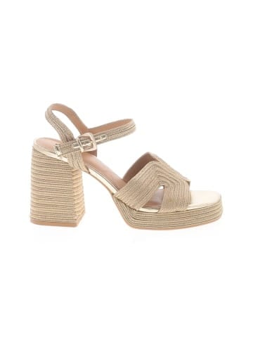 Crown Vintage Heels (view 1)