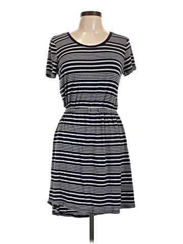 Olive and Oak Casual Dress (view 1)