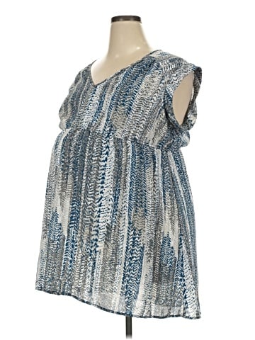 Liz Lange Maternity for Target Sleeveless Blouse (view 1)