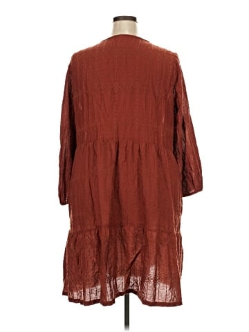Old Navy Casual Dress (view 2)