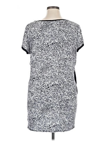 Simply Vera Vera Wang Casual Dress (view 2)